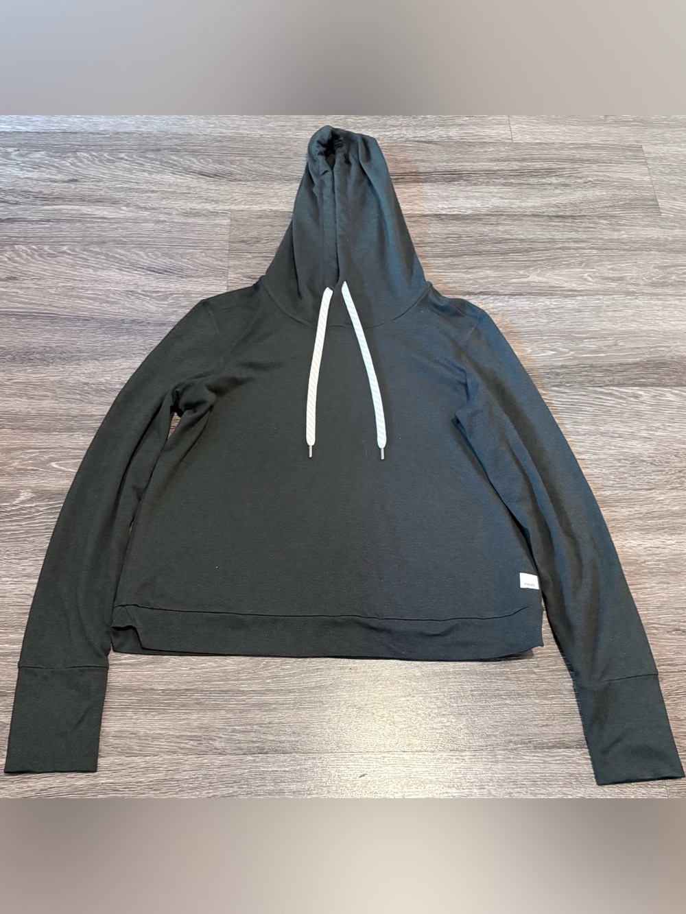 Vuori Women's Black Pullover Halo Essential  Drawstring Hoodie Size XS